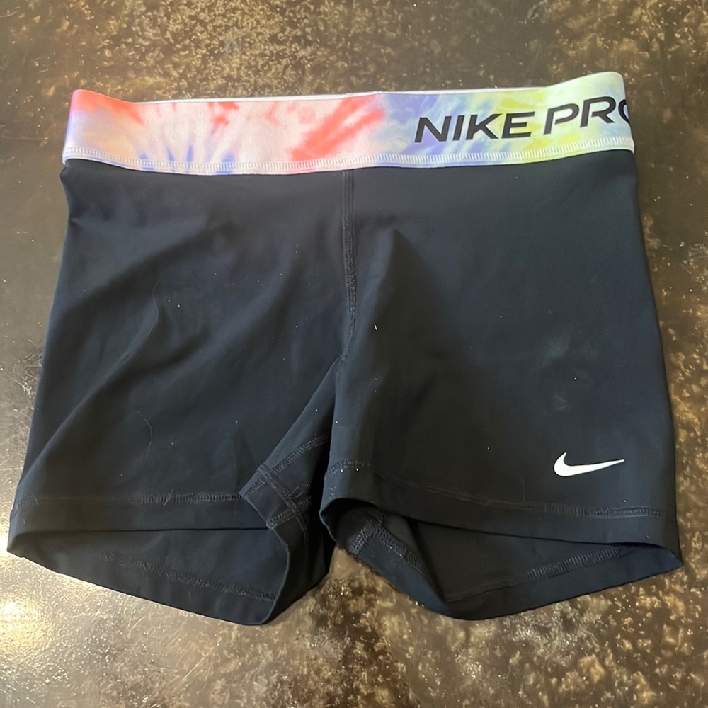 Nike Women’s Shorts Medium